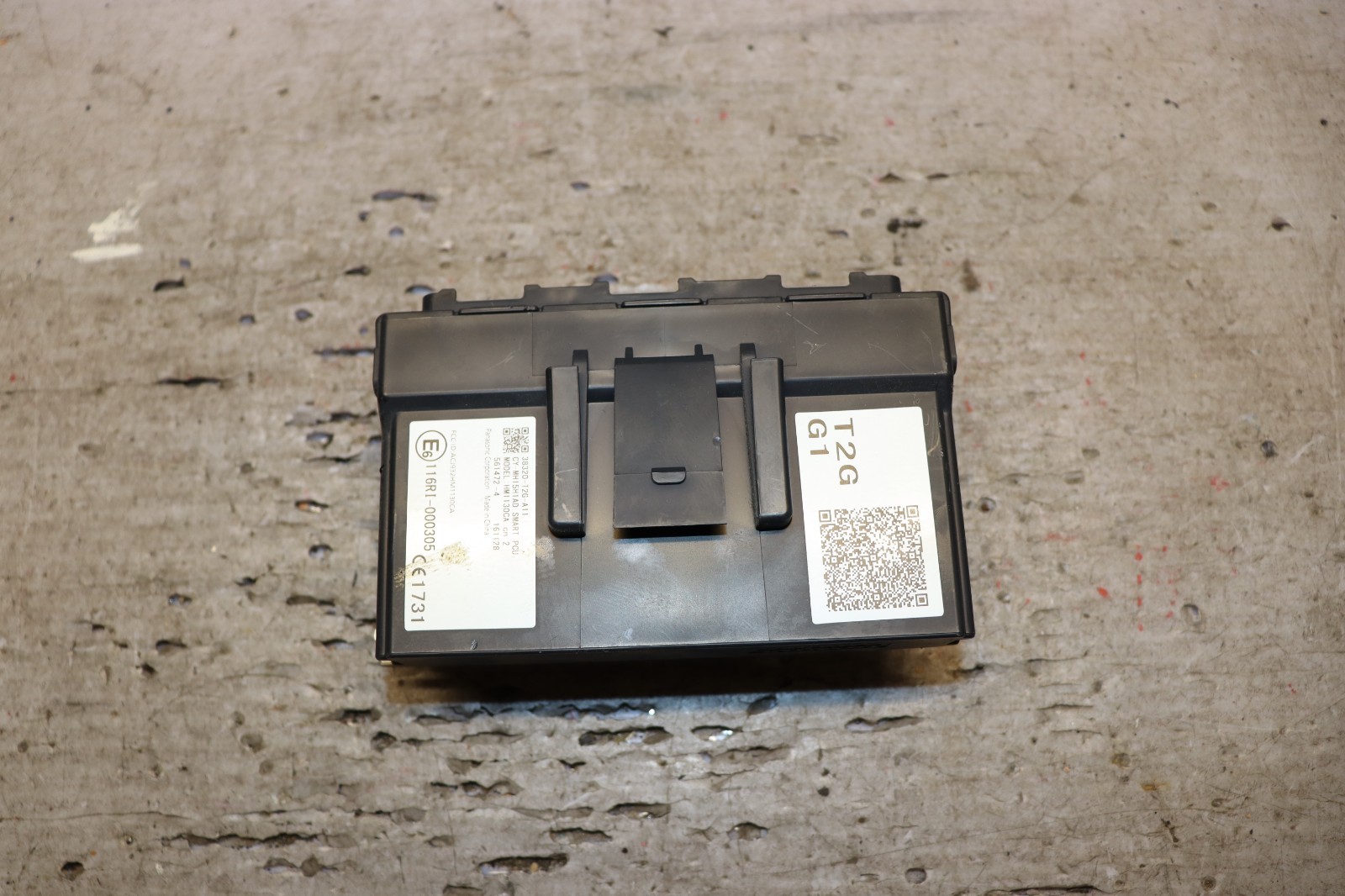 2016-2017 Honda Accord sedan 3.5L Smart Power Control Module OEM 38320-t2G-a11