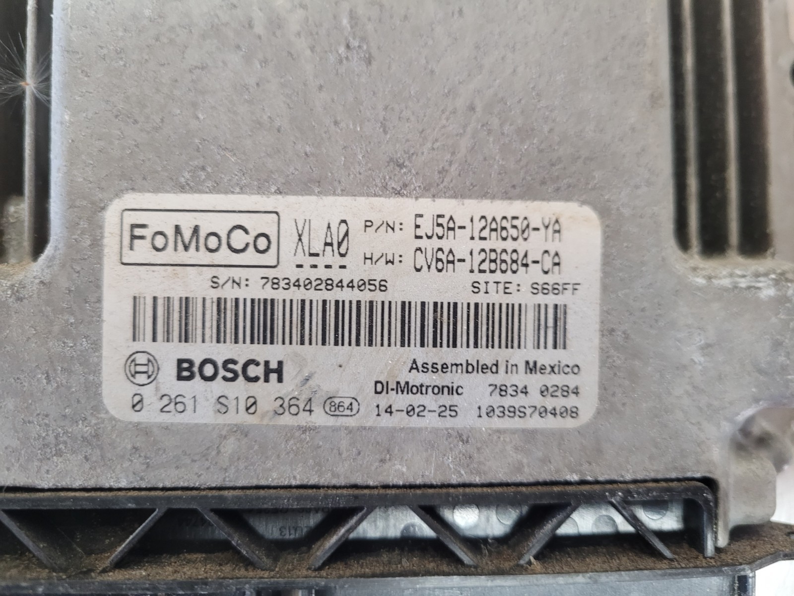 2013-2016 Ford Escape 1.6L & 2.0L Engine Control Module ECU EJ5A-12A650-YA OE *J