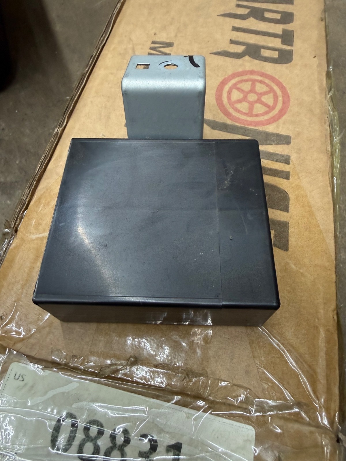 2008-2010 Infiniti QX56 Theft Locking Control Module Unit 1788D-FWD1U631 OEM