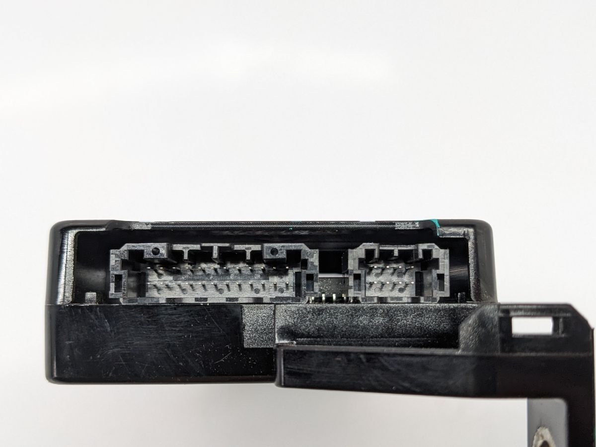 MG 5 EV BATTERY CONTROL MODULE 2019-2024 10995021