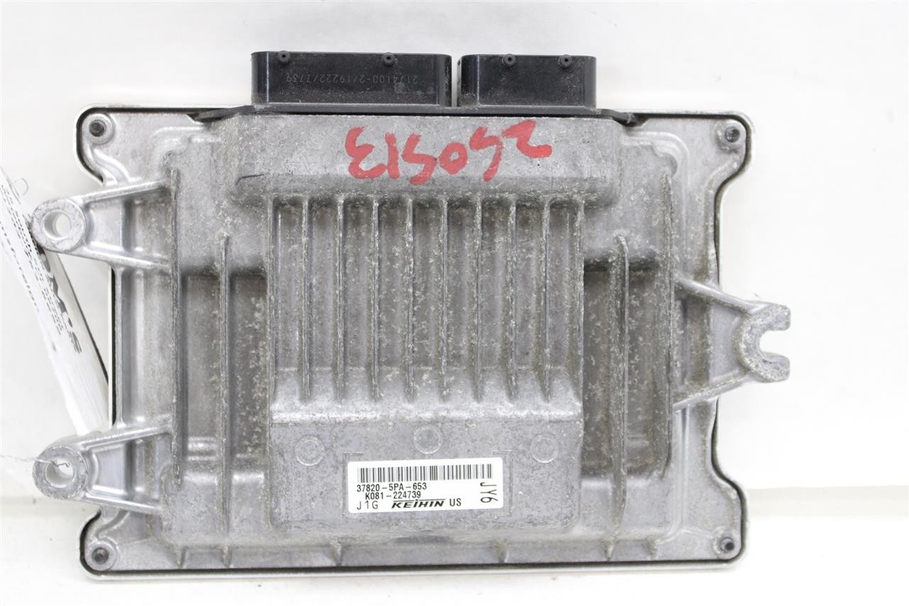 Used Engine Control Module (ECM) fits: 2019 Honda Cr-v Electronic Control Module
