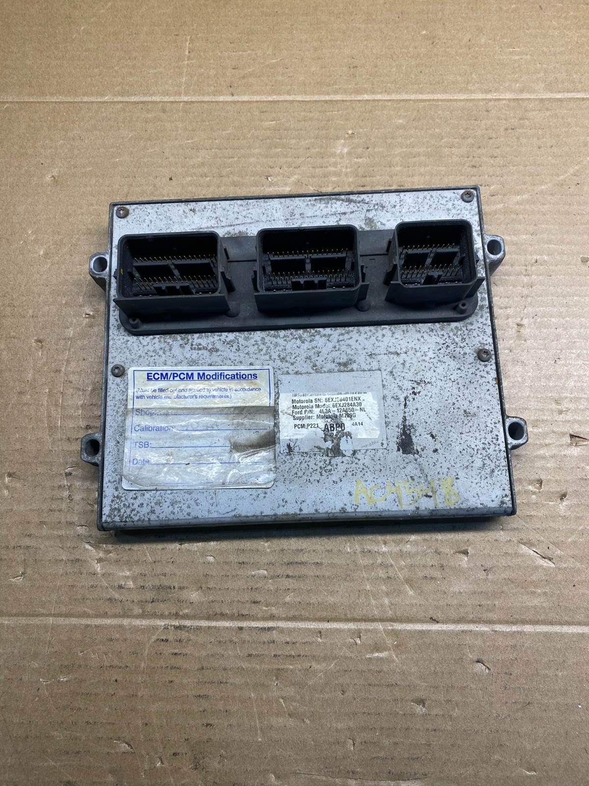 2004 Ford F-150 F150 4.6L Engine Control Unit ECU Computer Module AD6661 DW
