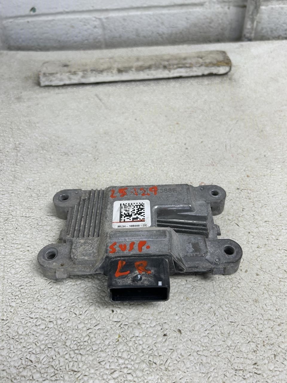 2023 FORD EXPEDITION Suspension Control Module OEM Part Number ML3418B008DE