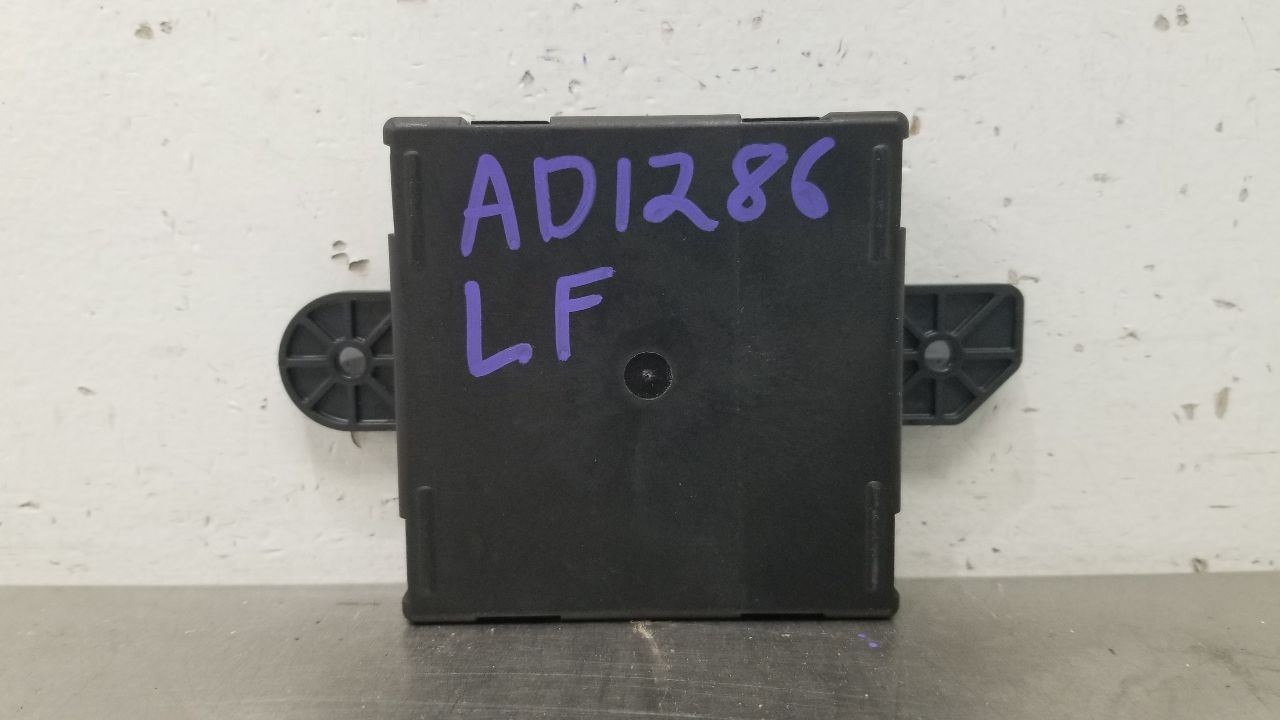 18 DODGE RAM 2500 DOOR CONTROL MODULE LEFT DRIVER 68225101AC