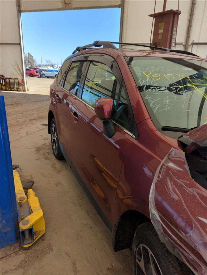 Engine ECM Electronic Control Module Floor Cavity 2.0L Fits 15 FORESTER 34071
