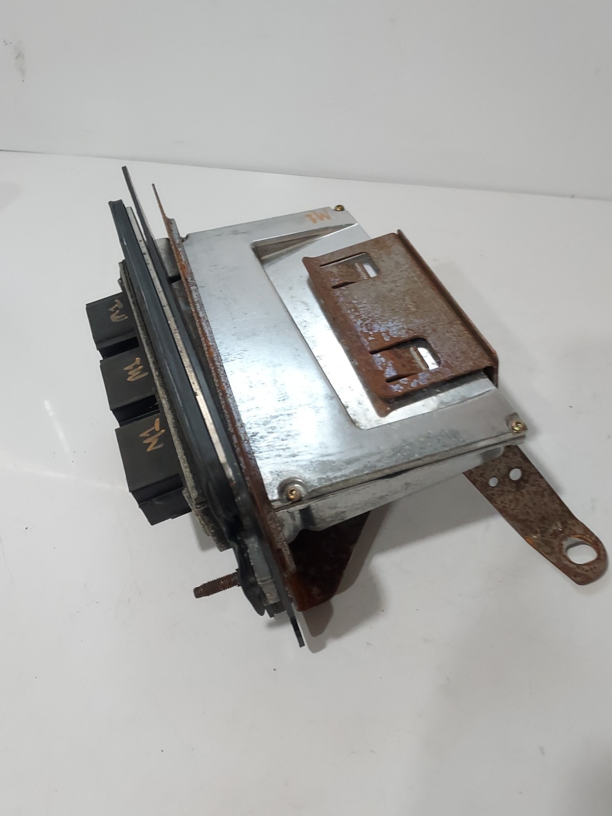 2004 FORD EXPLORER Mercury Mountaineer 4.6L Engine Control ECU 4L2A-12A650-ANB