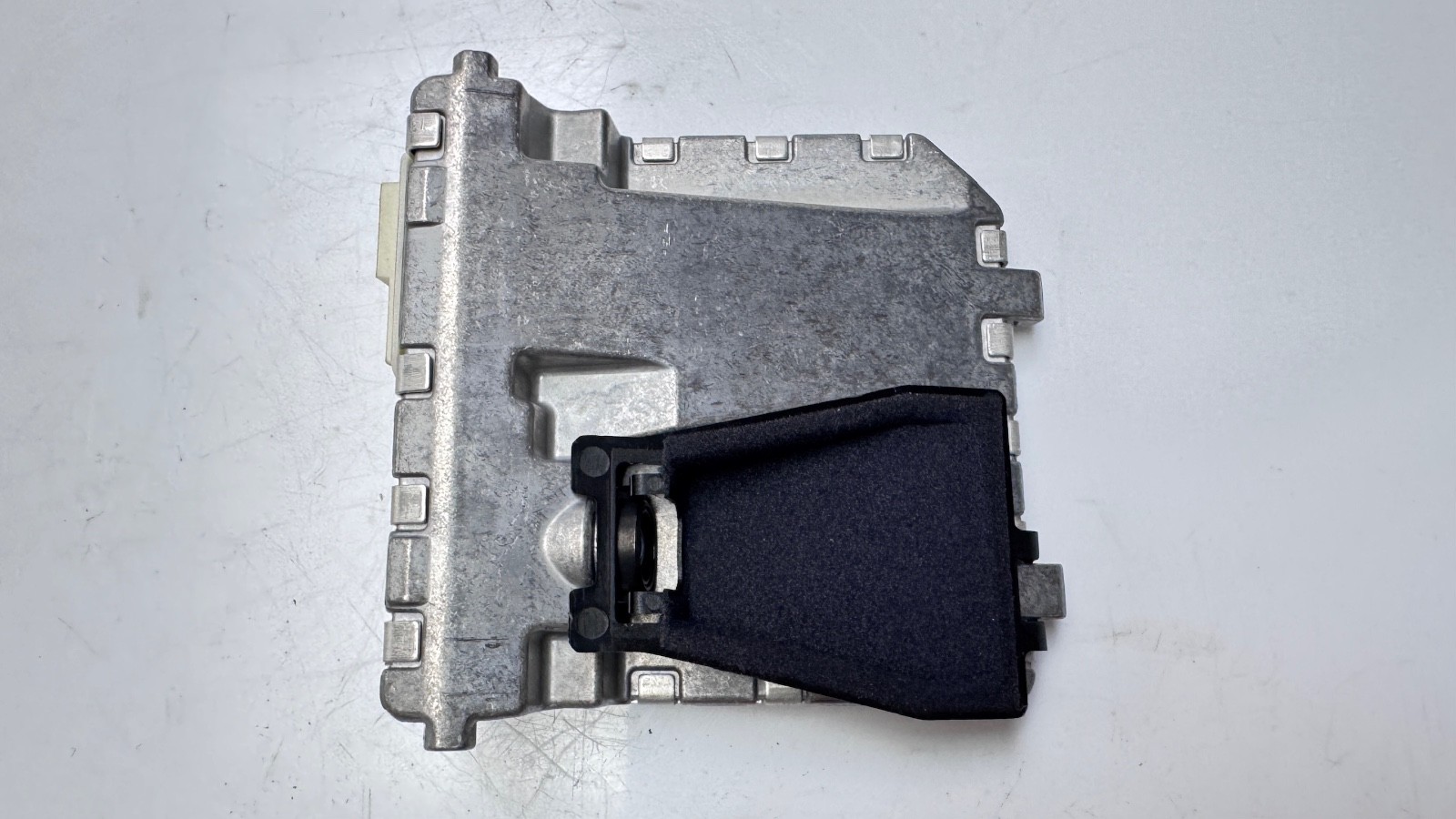 MERCEDES E CLASS W207 WINDSCREEN CAMERA CONTROL MODULE ECU A0009050338 2010