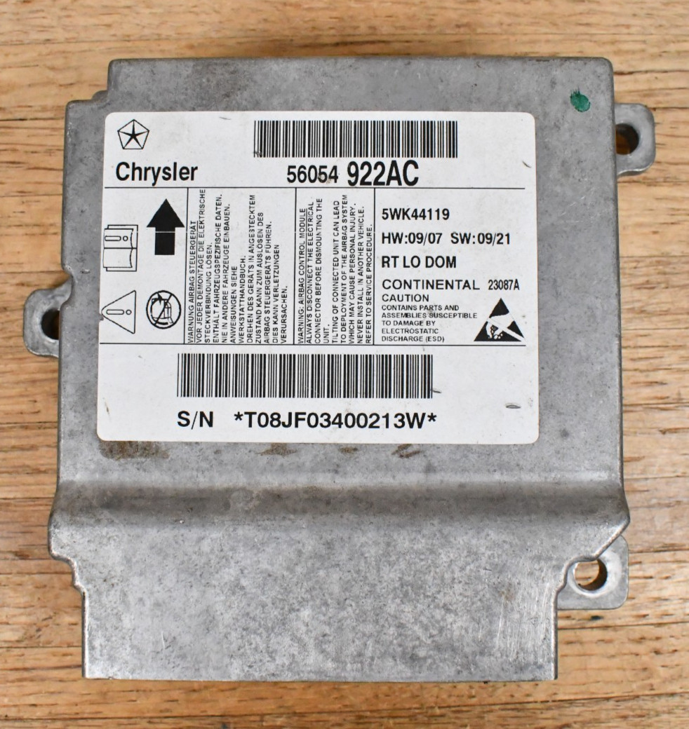 Chrysler Dodge 56054 922AC SRS Safety Restraint System Control Unit Module