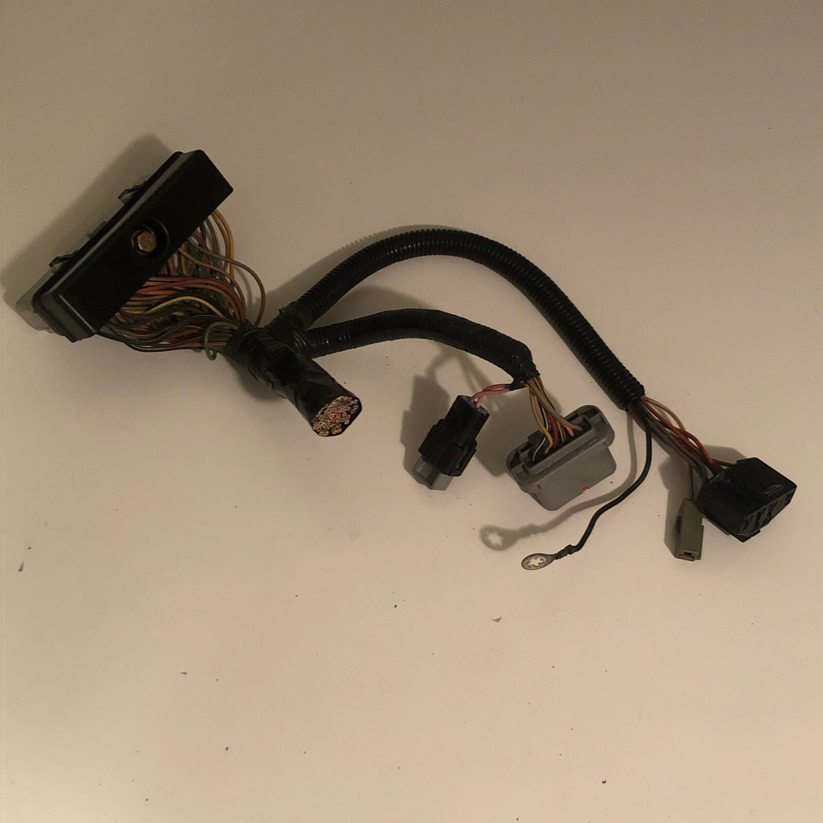 FORD F150 EEC-IV PCM 60-pin Pigtail Connector with TFI SPOUT EEC Self-Test plugs