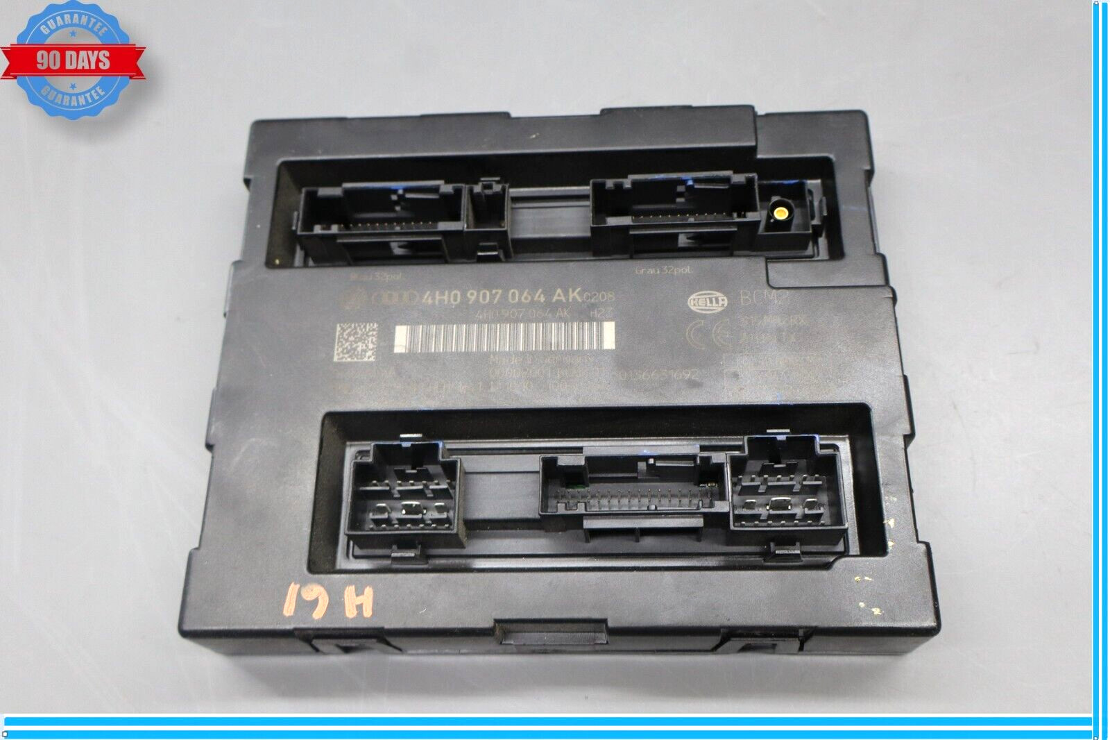 11-17 Volkswagen VW Touareg Body Control Module BCM Black 4H0907064 Oem