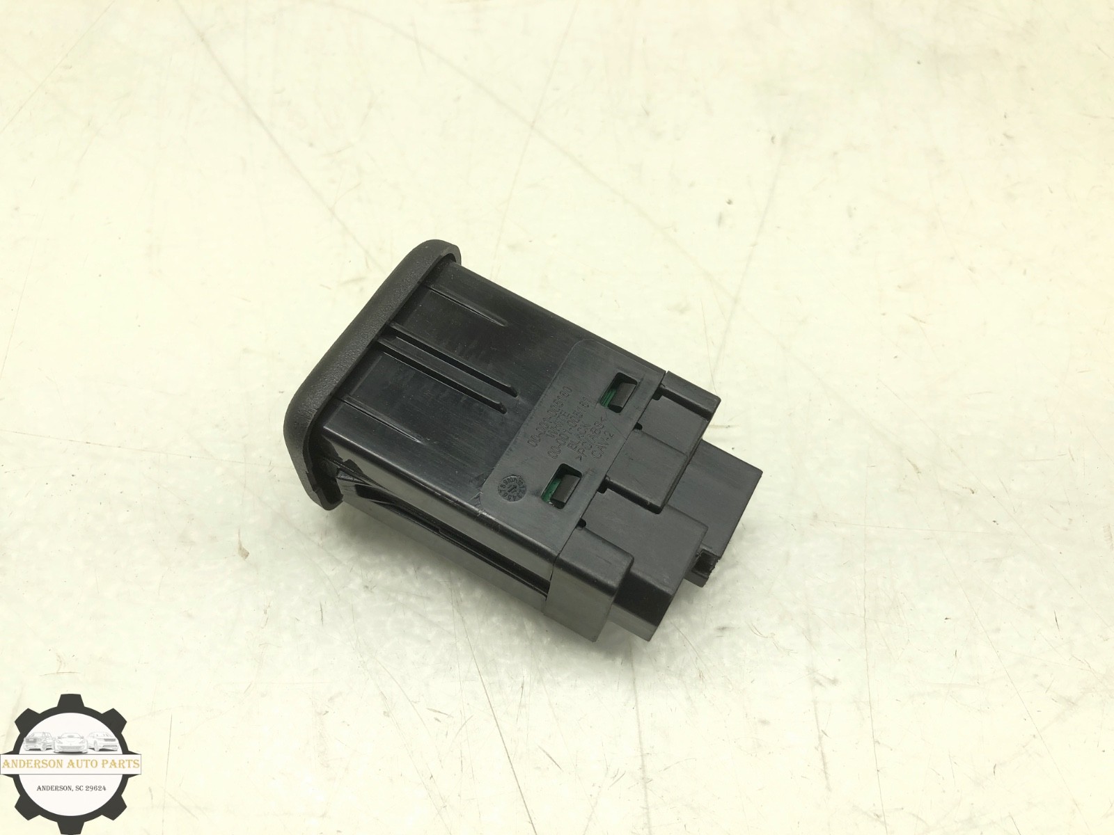 2018-2020 BUICK REGAL TOURX AUDIO PLAYER USB AUX SD CARD READER OEM