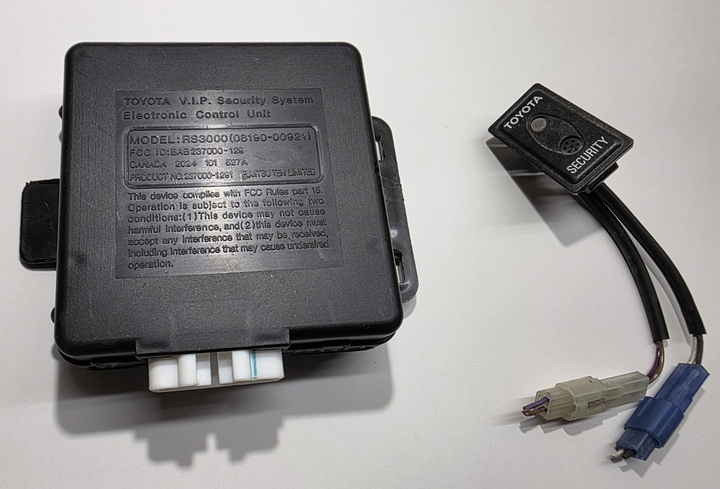 1998-02 Toyota RS3000 VIP Security System ECU RS 3000 Grey Canada With Switch