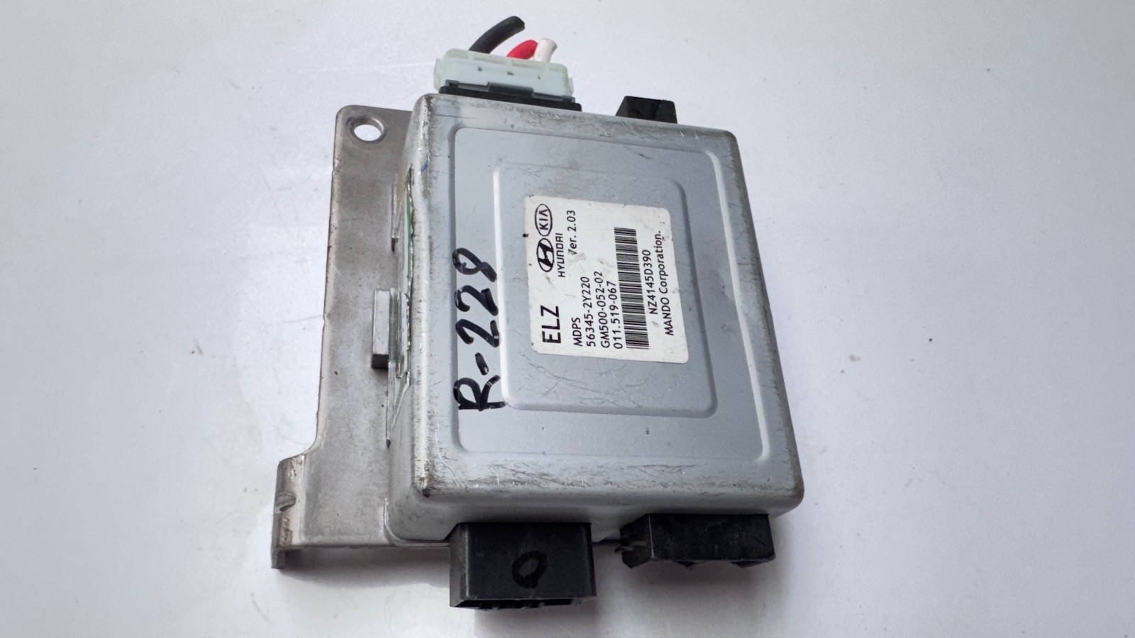 HYUNDAI IX35 STEERING COLUMN CONTROL MODULE 56345-2Y220 2013