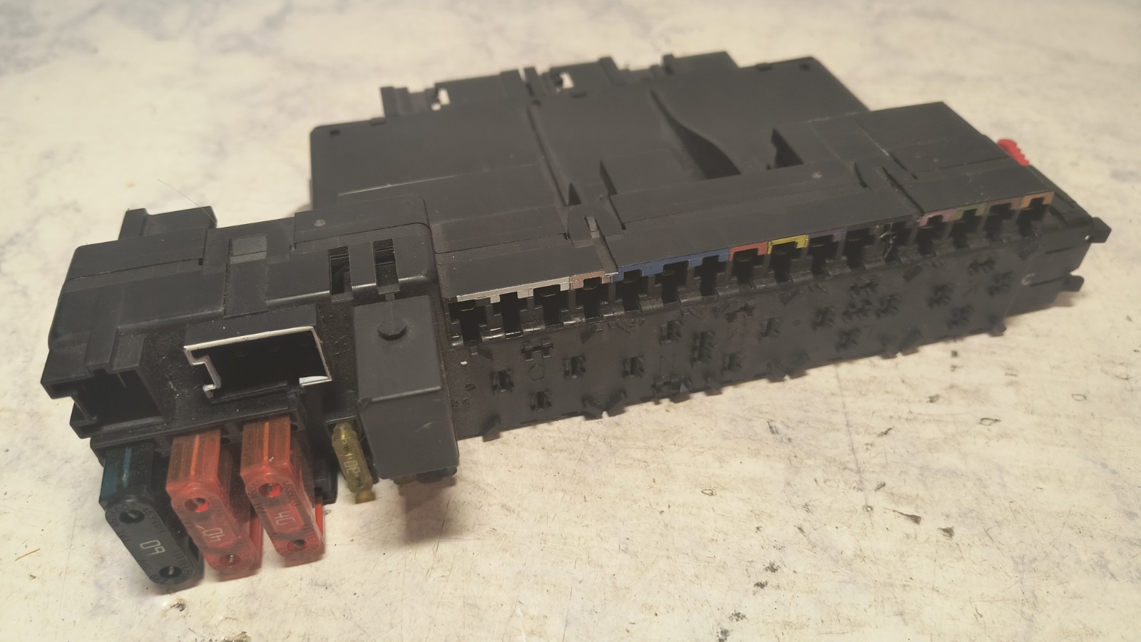 00-06 Mercedes S430 W220 S55 AMG Front Right SAM Relay Fuse Box OEM A0325458332