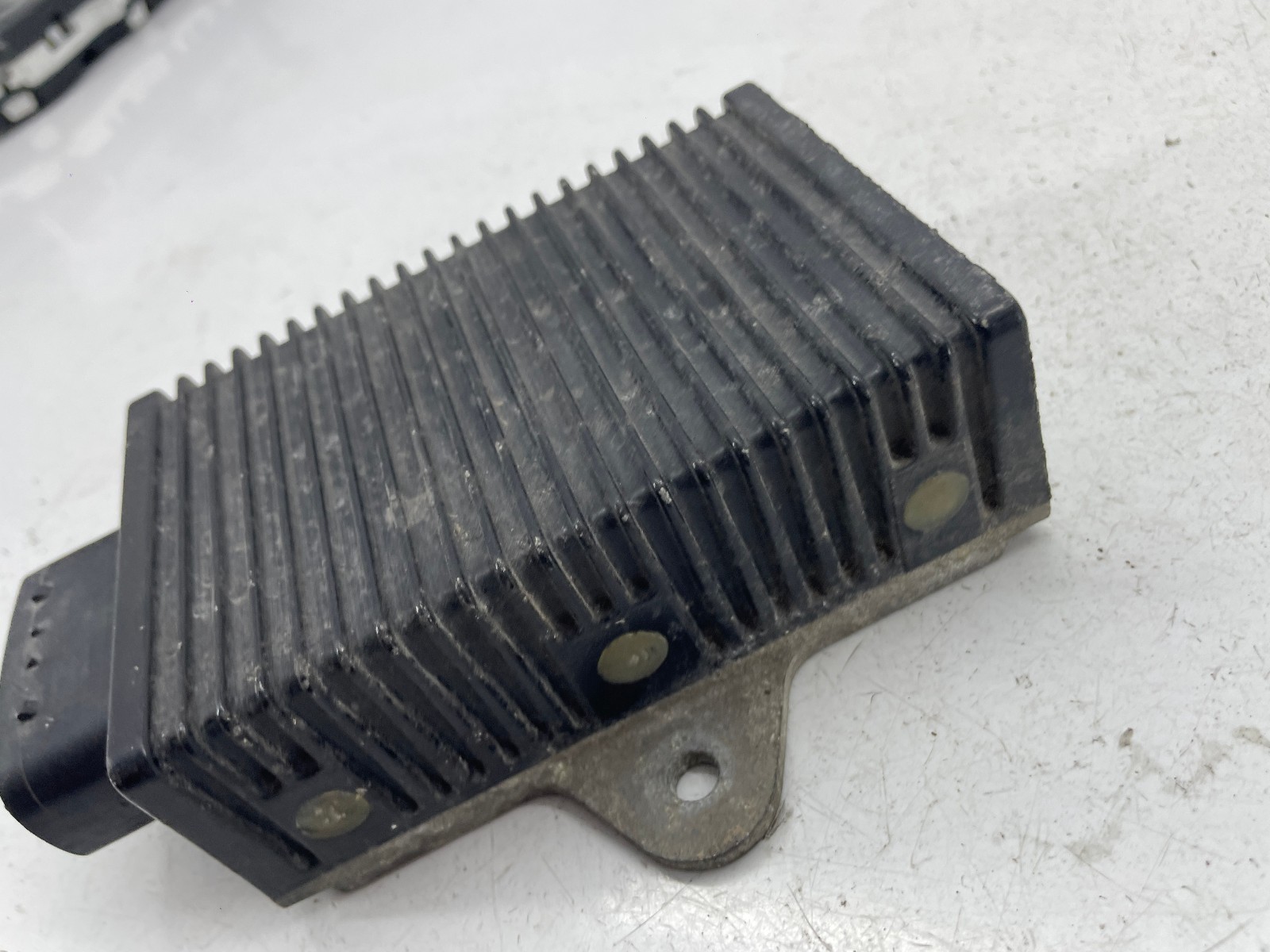 VOLVO S40 V40 MK1 FUEL INJECTOR CONTROL MODULE ECU UNIT MD340897 2000-2004