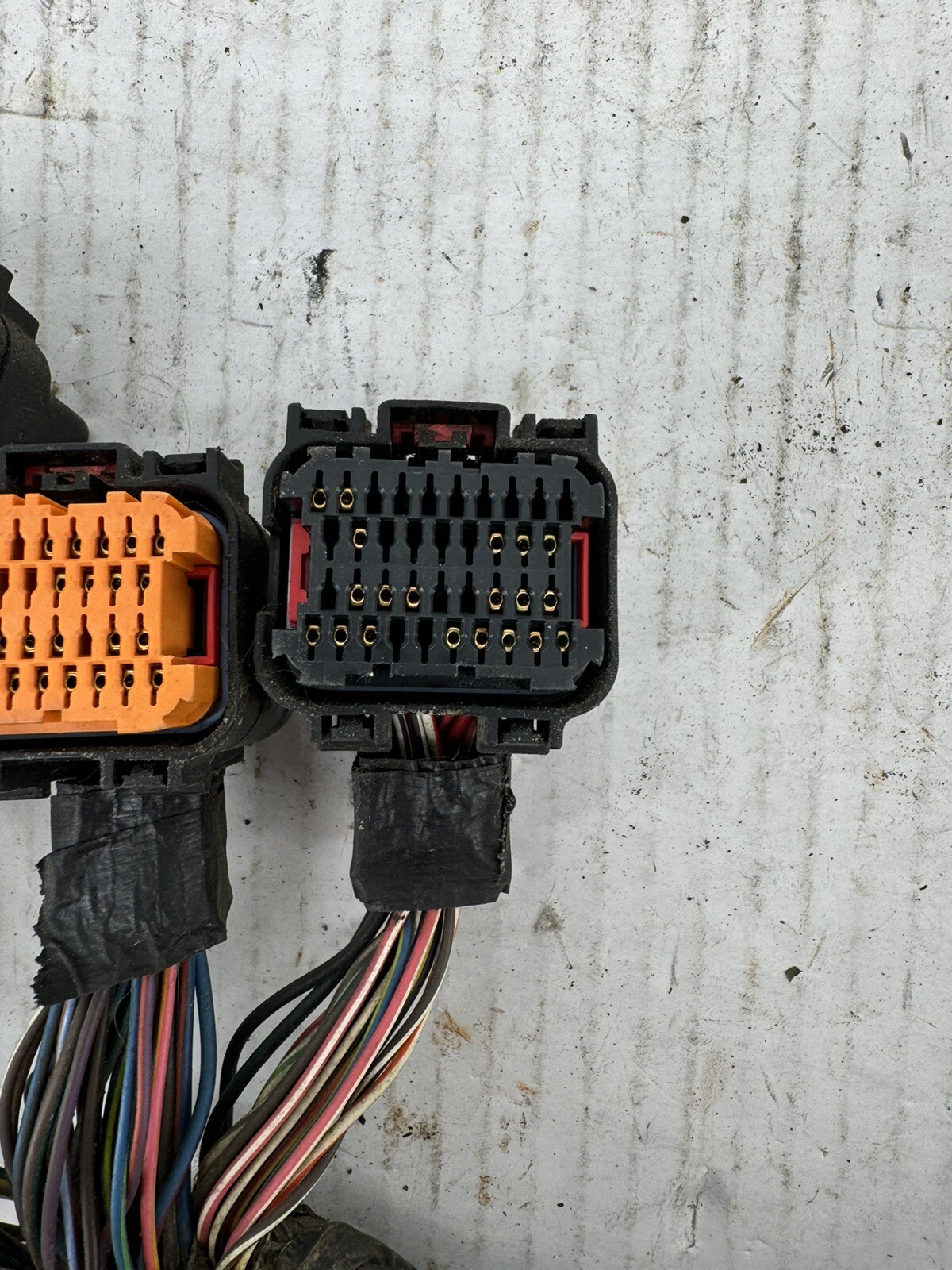 2005 Jeep Liberty 3.7L Engine Computer ECM Control Module Connector Pigtails