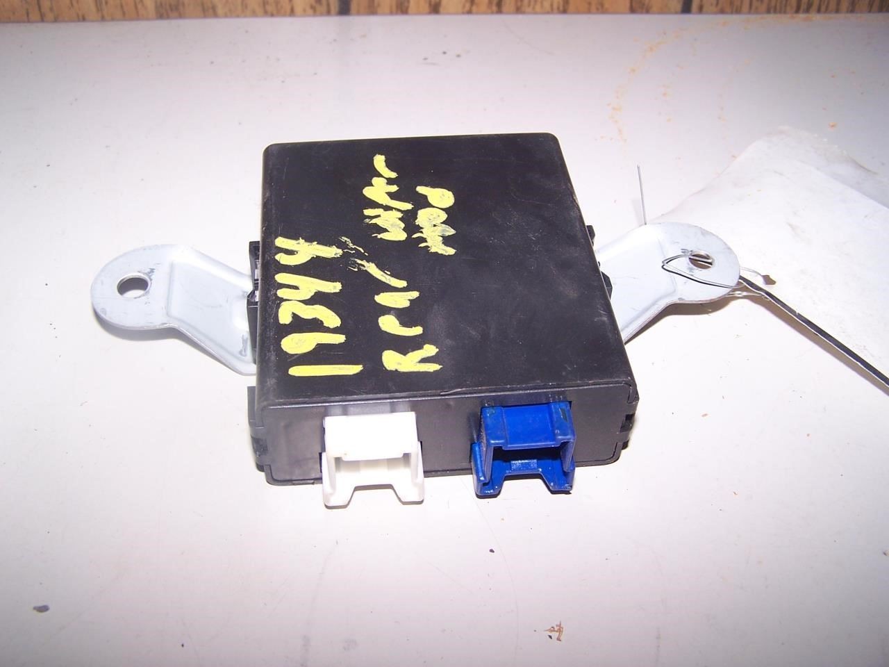 03-09 KIA SORENTO REAR WIPER CONTROL MODULE ID 987503E000