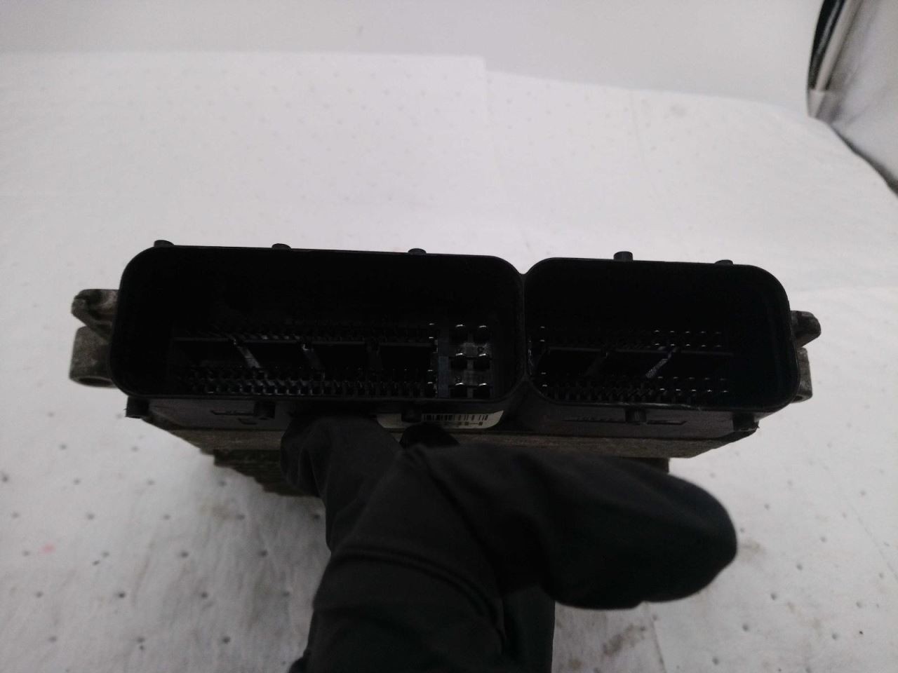 Engine ECM Electronic Control Module Canada Market Fits 10-13 SPORTAGE 668060