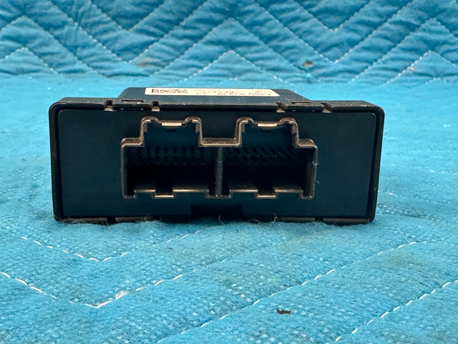 GMC Sierra 1500 Network Gateway Interface Control Module 19k 13521139 2018 OEM