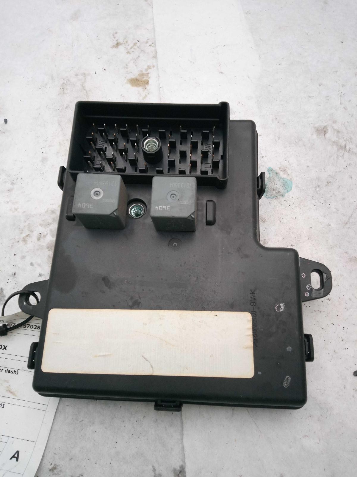 Used Body Control Module fits: 2007 Pontiac G6 Body Control BCM RH center dash G