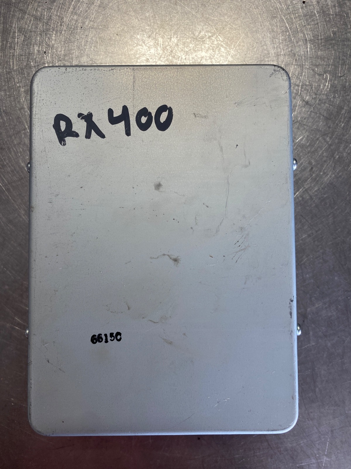 2005 Lexus RX 400 ECU Module Sensor 6615C