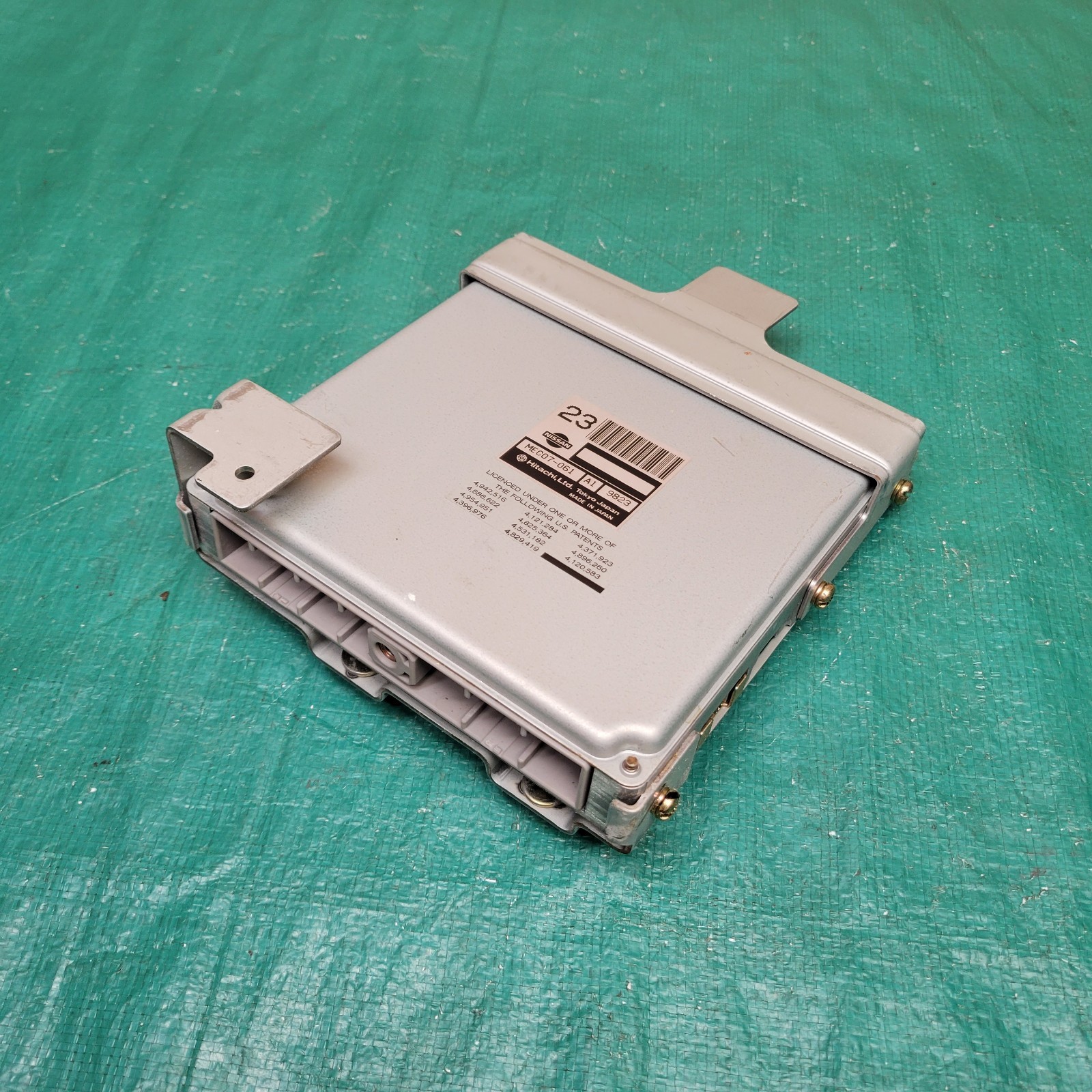 1999-2000 Infiniti QX4 Nissan Pathfinder Engine Control Module ECU OEM MEC07-061