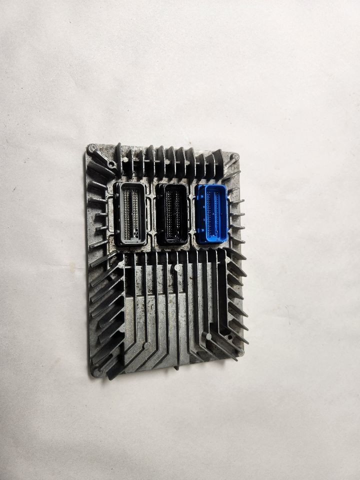 Used Engine Control Module (ECM) fits: 2015 Chevrolet Equinox Electronic Control