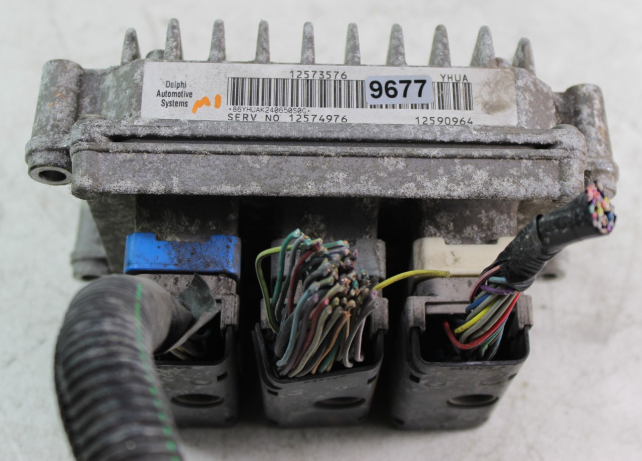 2003-2006 GMC Envoy 4.2L Engine Computer Control Unit OEM 12573576