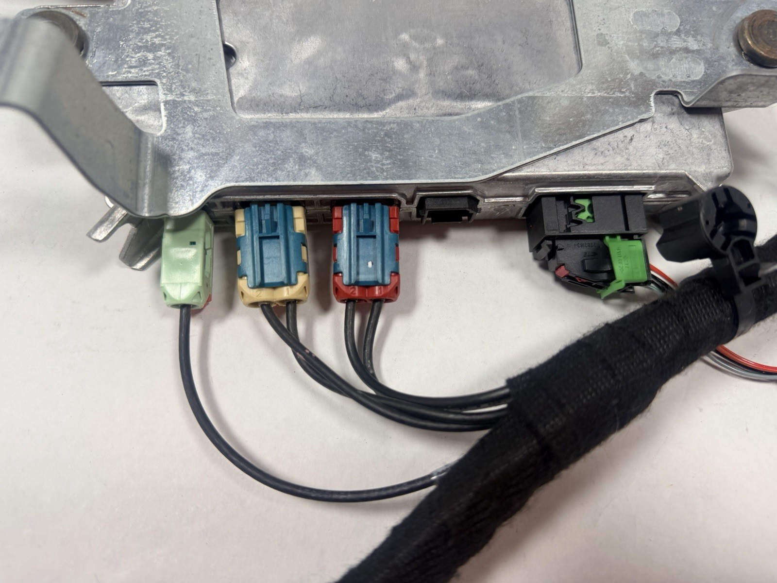 23-24 Bolt Terrain GM Video Processing Camera Control Module 86532506 OEM