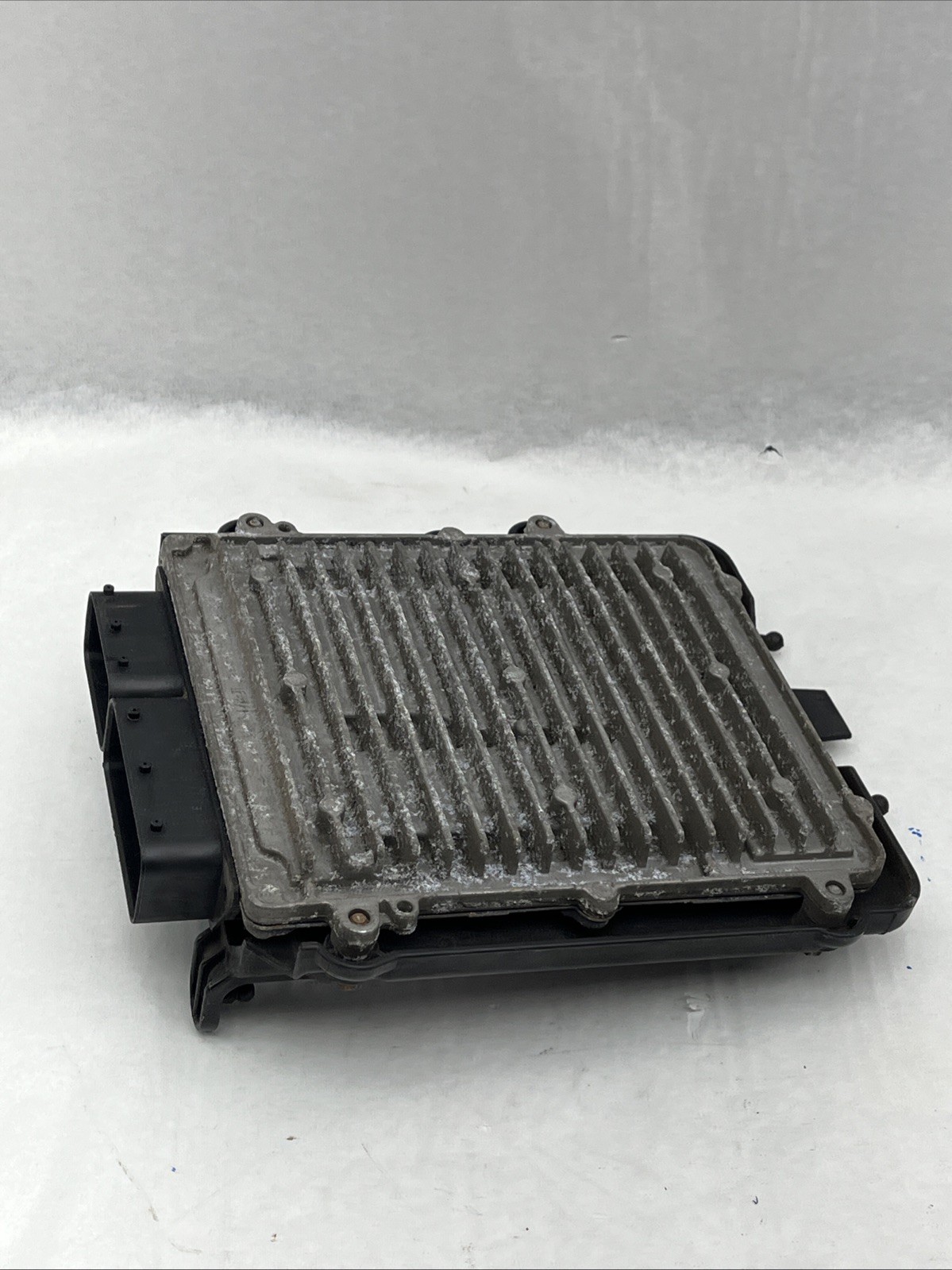 12-14 Mercedes W204 C300 4Matic ECU ECM Engine Computer Control Module Unit OEM