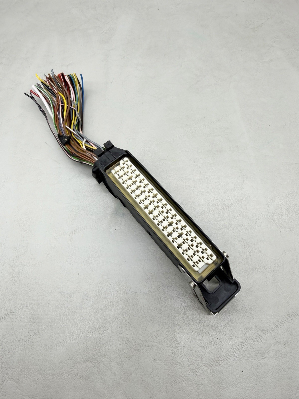 97-03 Mercedes CLK430 Convertible Roof Top Control Module Wiring Harness Plug