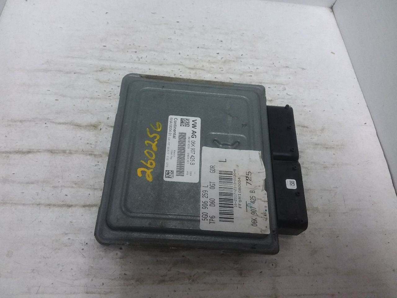 Engine ECM Electronic Control Module 2.0L Fits 15-17 GOLF GTI 06K907425B