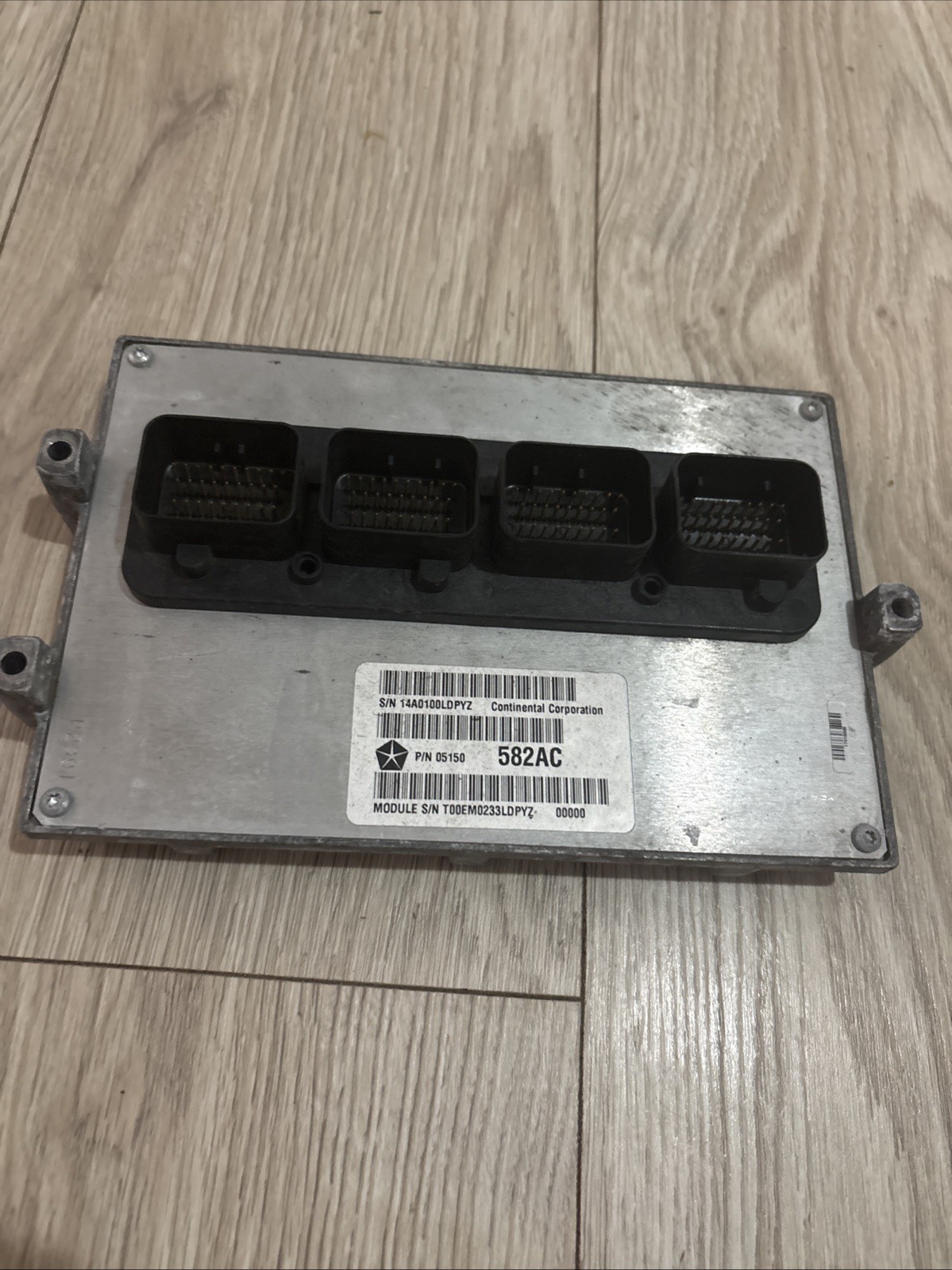 2011 Durango Grand Cherokee 5.7L Engine Control Module ECU ECM 05150582AC
