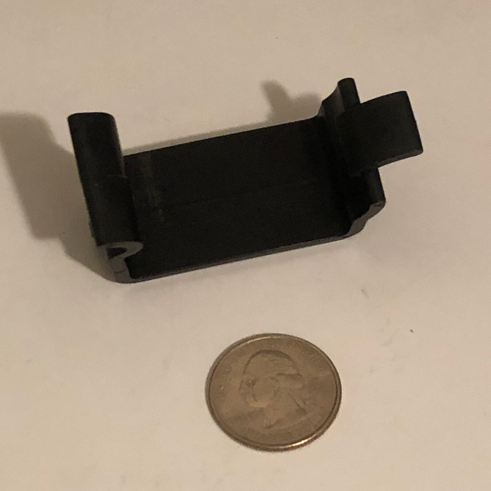 Ford E6EF-12B518-AA Engine Computer PCM Plastic Retainer Clip OEM
