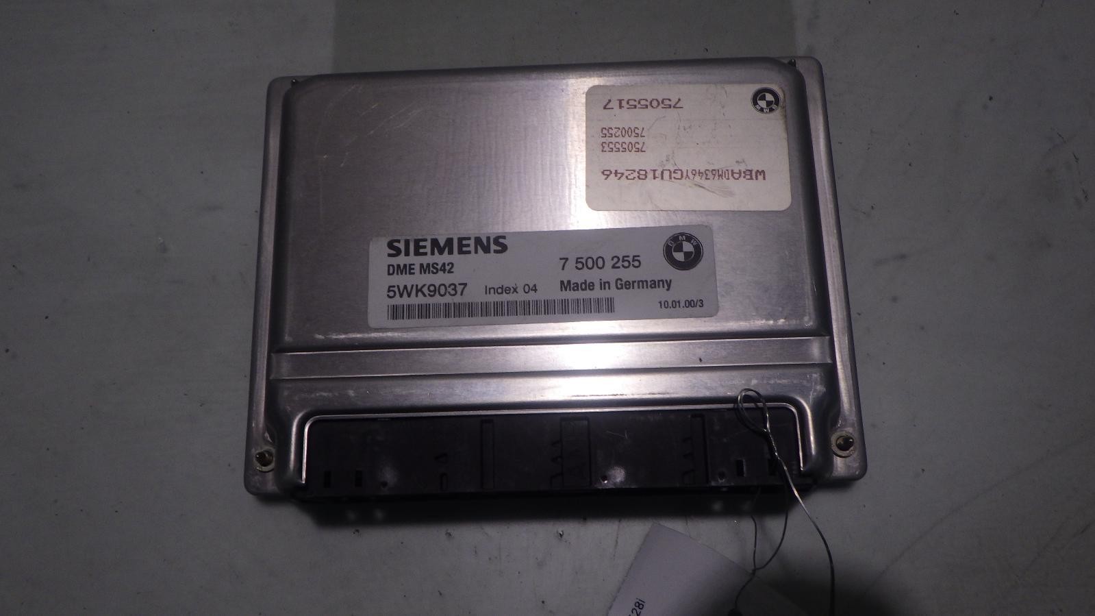 00 BMW 528i Engine Control Module 7500255