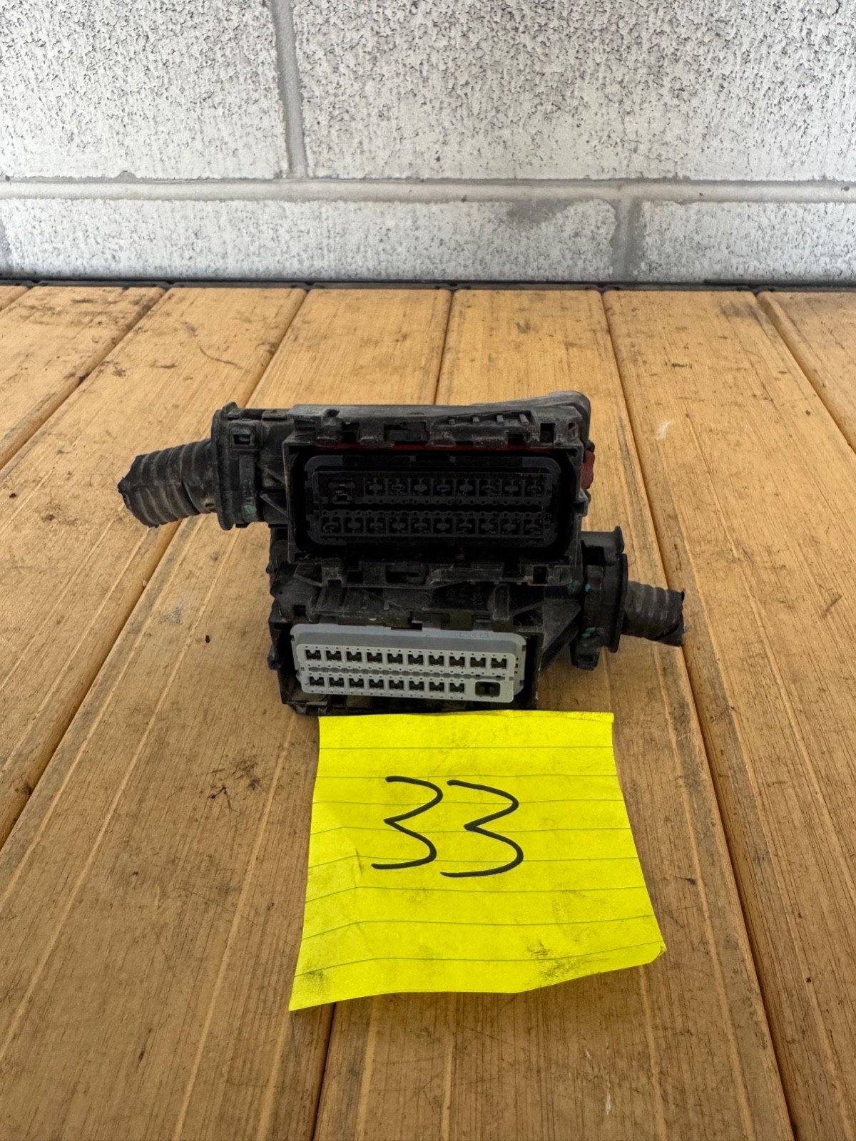 2017 BUICK ENCORE ENGINE COMPUTER ECU CONNECTORS PLUGS PIGTAILS WIRES OEM
