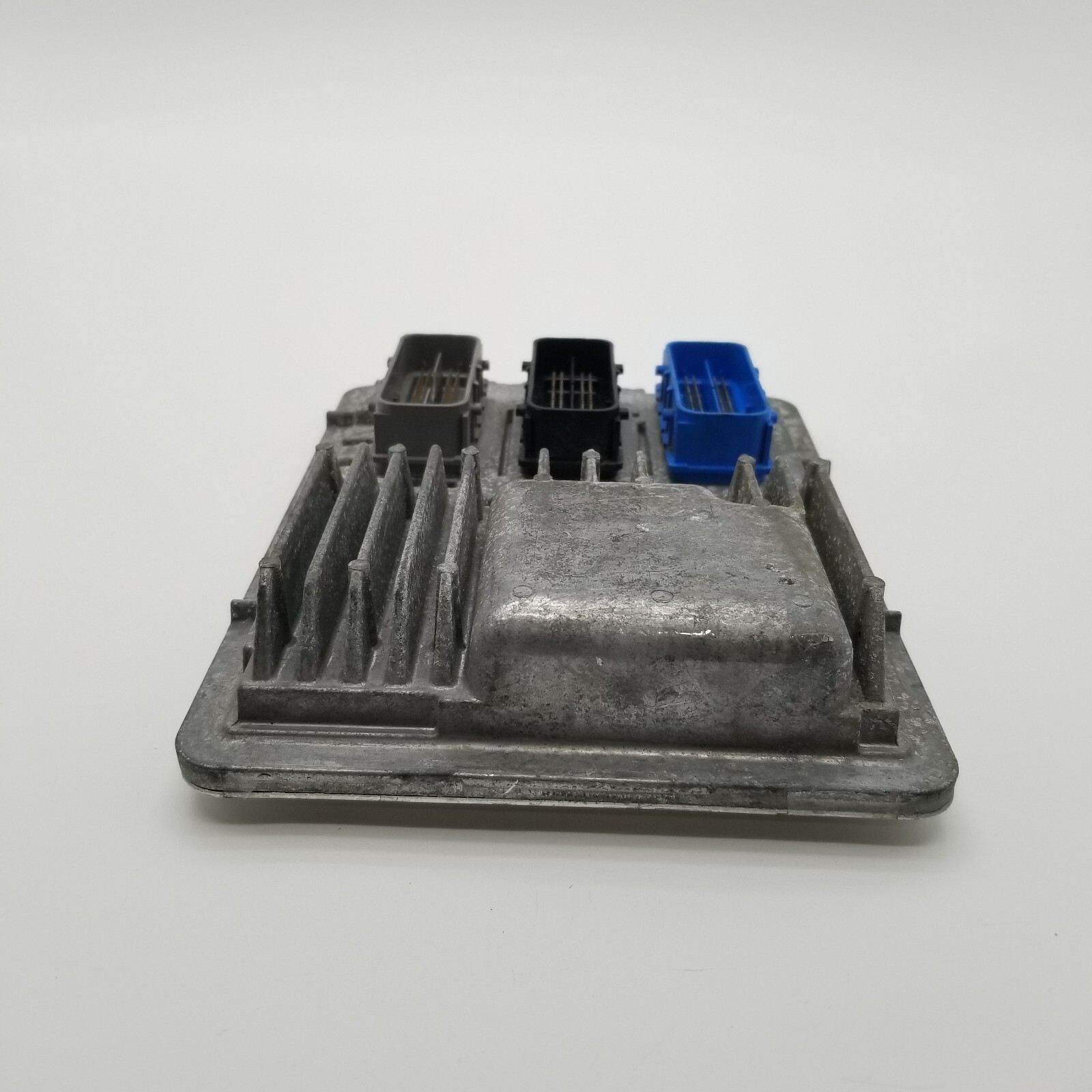 2017 Chevrolet Cruze Engine Computer Control Module Brain OEM 12677677