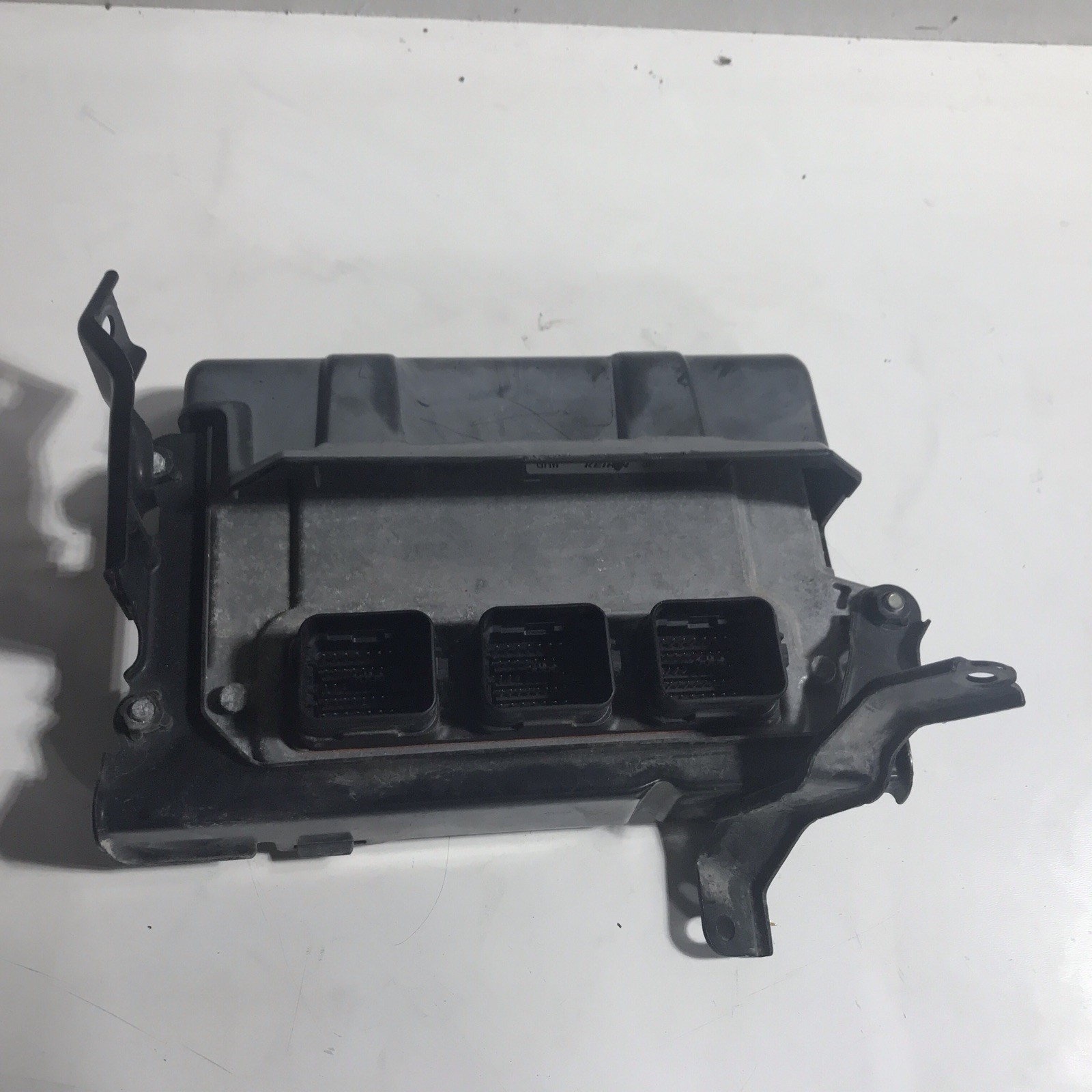 2011 Honda Insight ECU Control Module Unit 37820-RBJ-A42 OEm