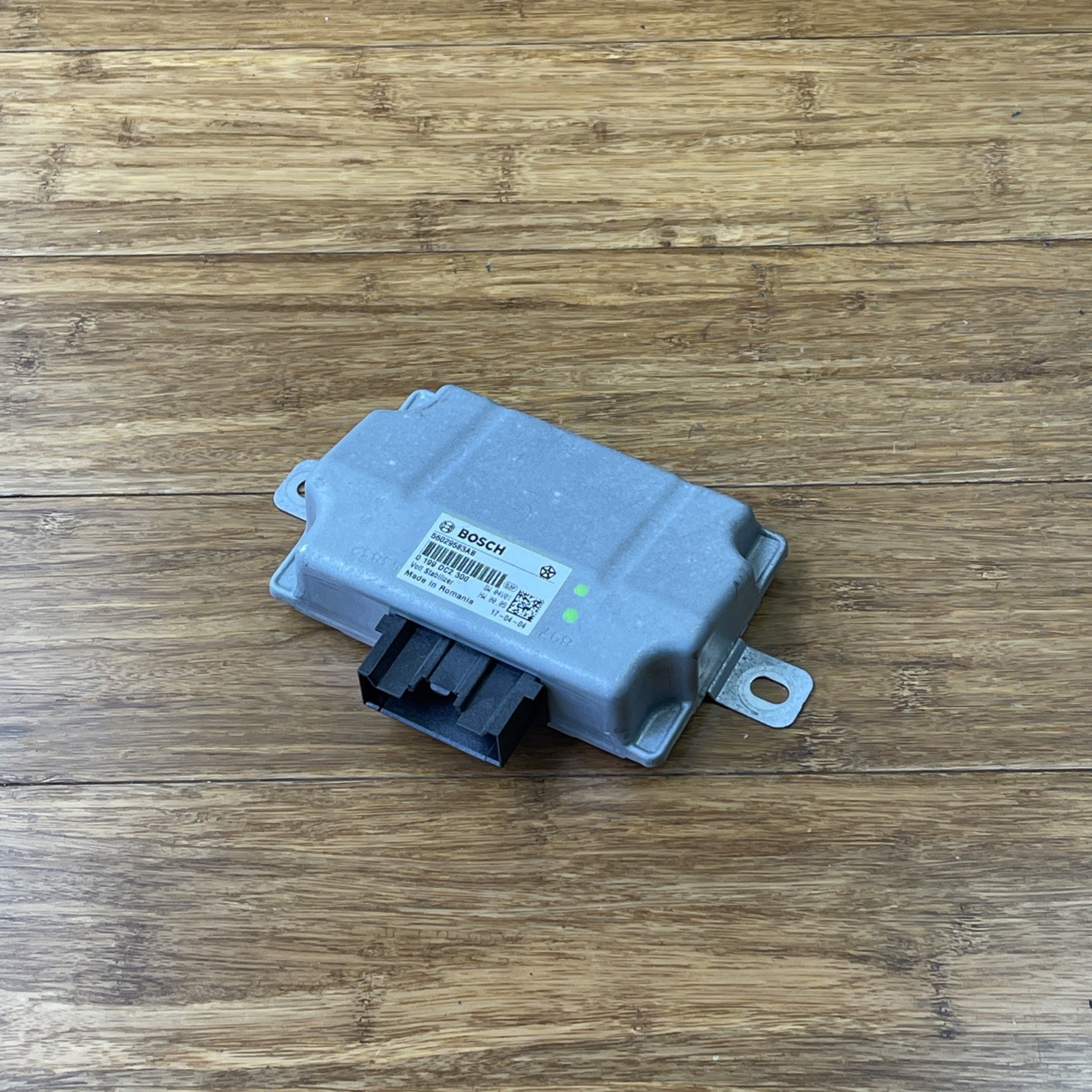 2013-2023 Jeep Cherokee Compass Renegade Volt Stabilizer Converter Inverter OEM