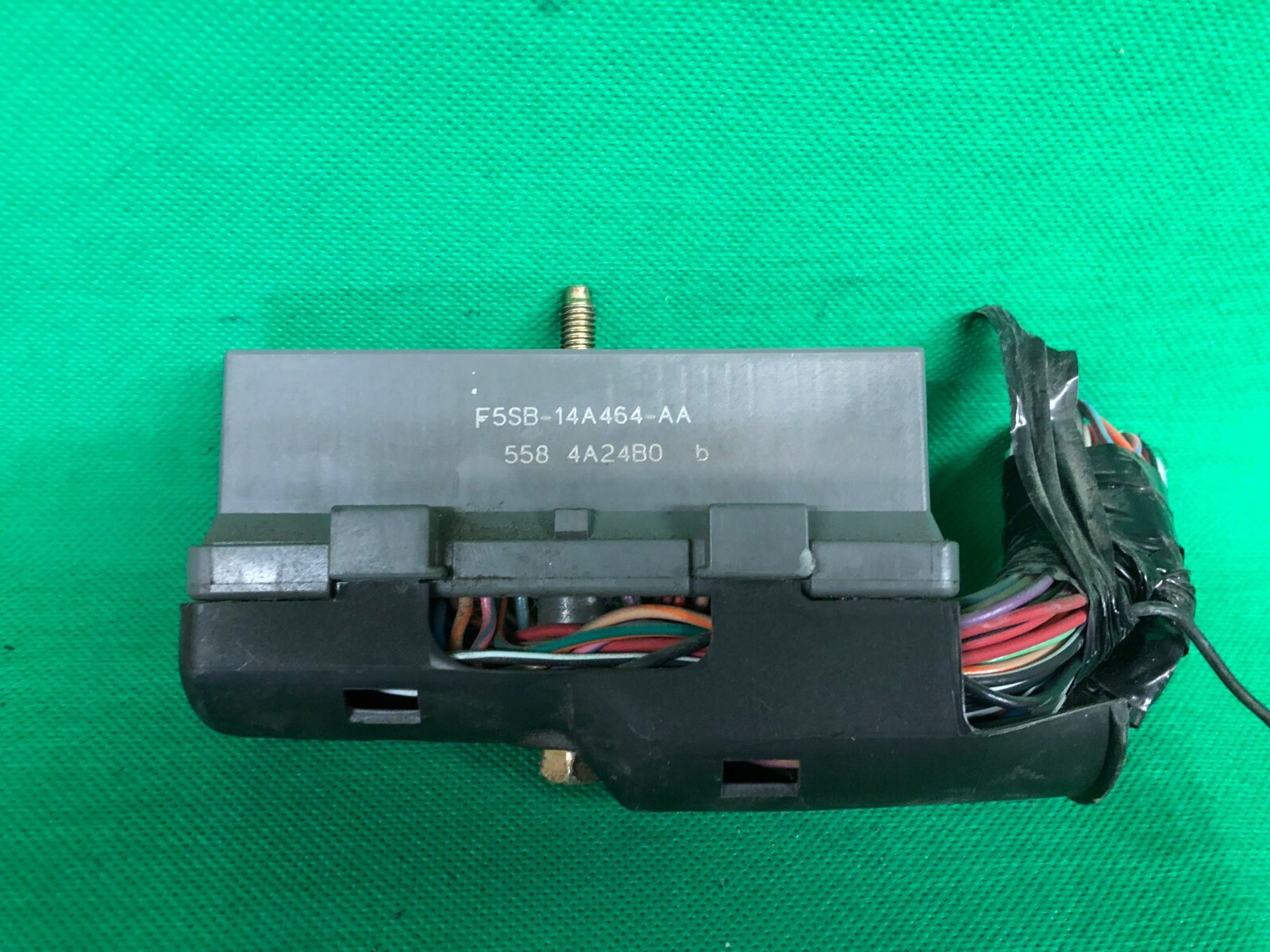 WIRING HARNESS PLUG CONNECTOR 04 FORD MUSTANG 3.9 ECU ECM PCM MODULE CAX0 CAX1