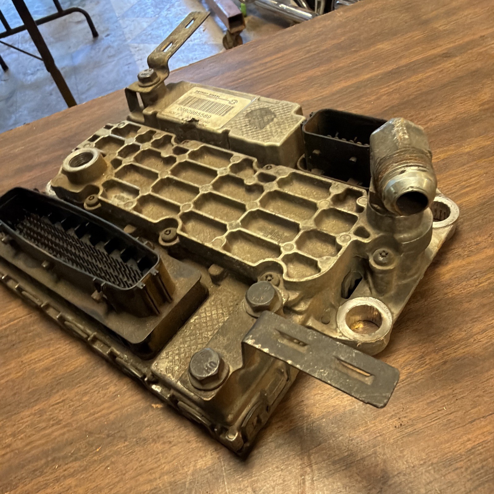 DAIMLER CHRYSLER ENGINE Control Module (ECM) MCM , A 005 446 22 40 ZGS001