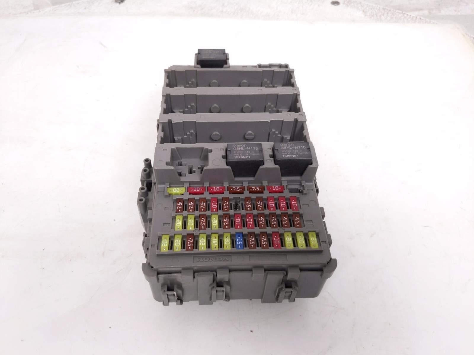 2020 Honda Ridgeline Cabin Room Inside Fuse Box 38200-T6z-A34 Broken Clips.