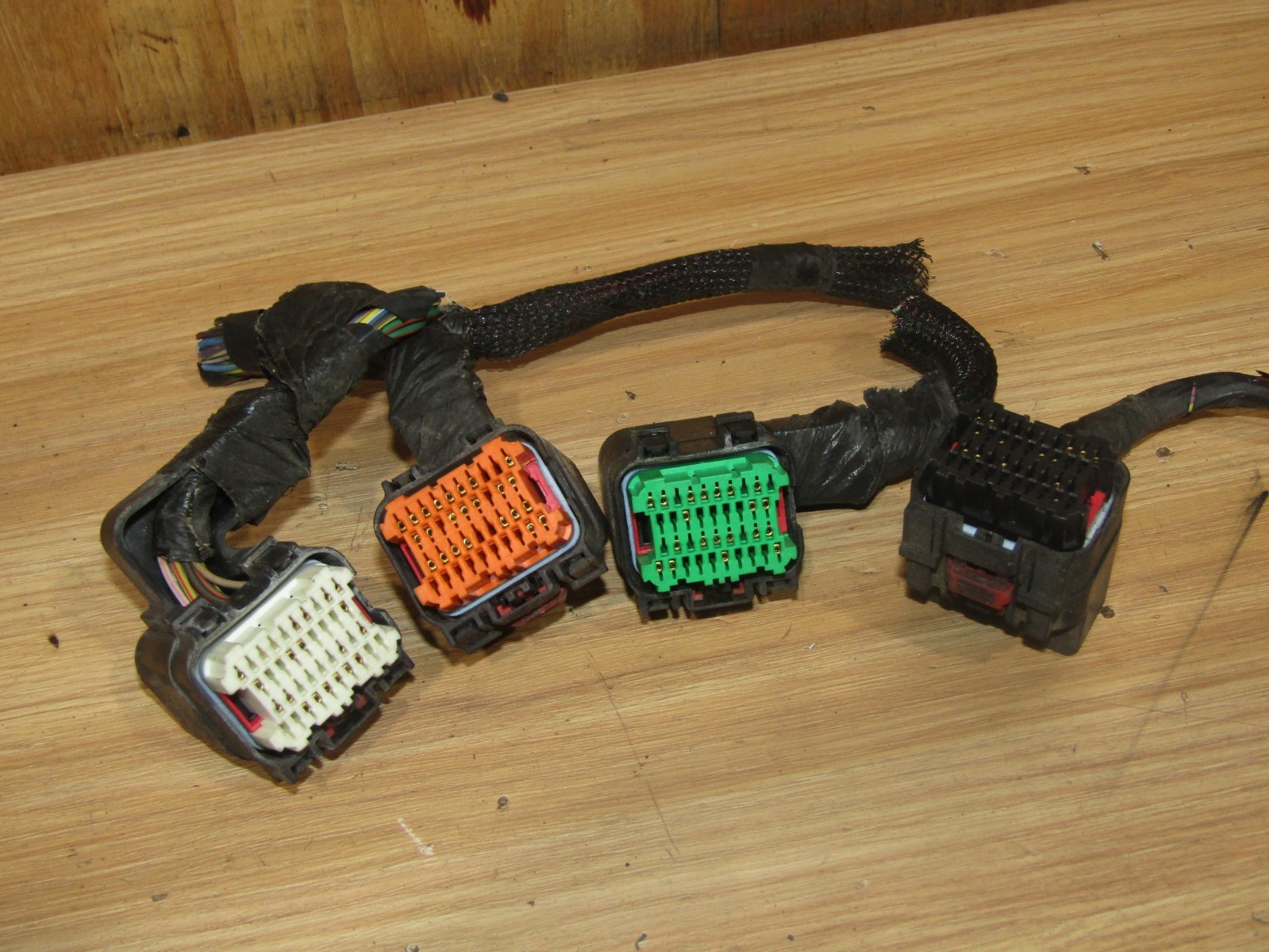 2005 Chrysler PT Cruiser 2.4L OEM ECU ECM computer connector pigtail set 05