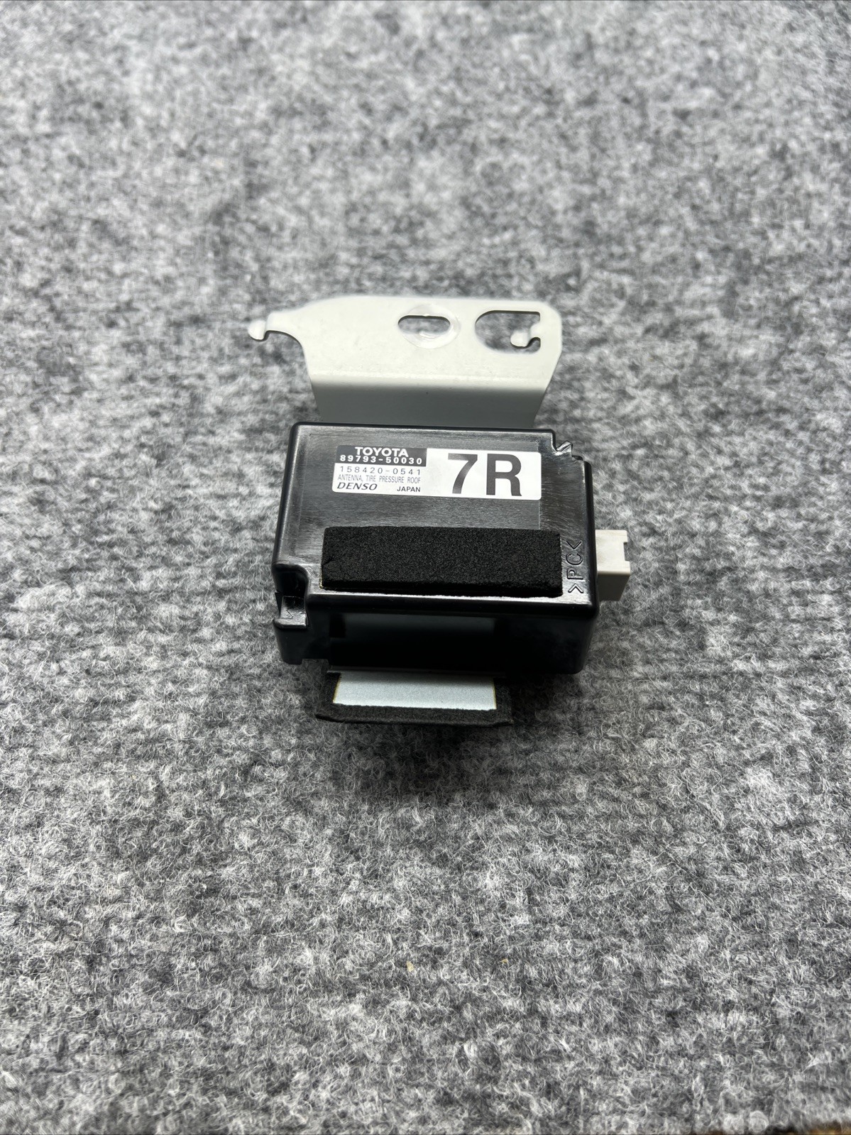 13-17 Lexus Ls460 Ls600H Antenna Tire Pressure Control Module Tpms Unit OEM