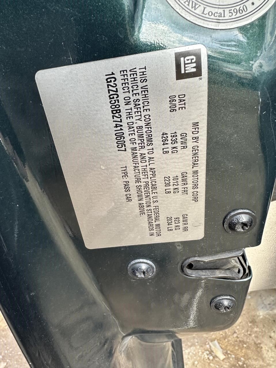 2007 GMC Acadia Engine ECM Electronic Control Module Behind Fan OEM 1394513