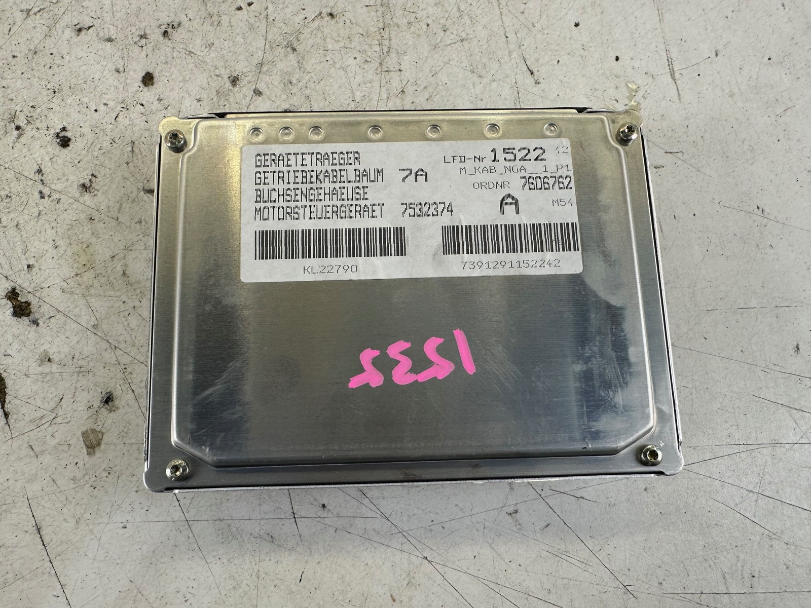 BMW 320i A/T Engine Computer ECU DME E46 00-06 OEM 7 532 374 MS34