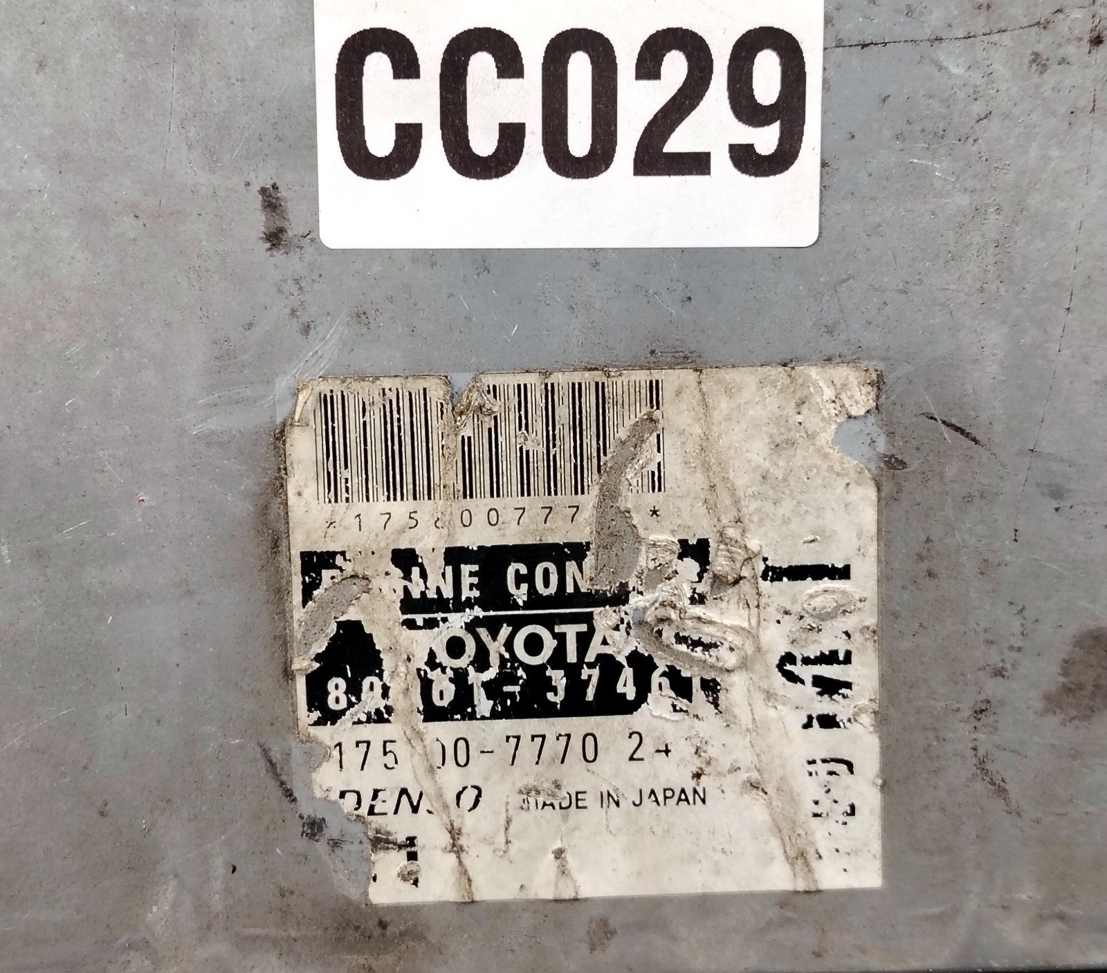 HINO DUTRO DYNA S05D-D Engine Control Unit ECU 89661-37461 DENSO 175800-7770