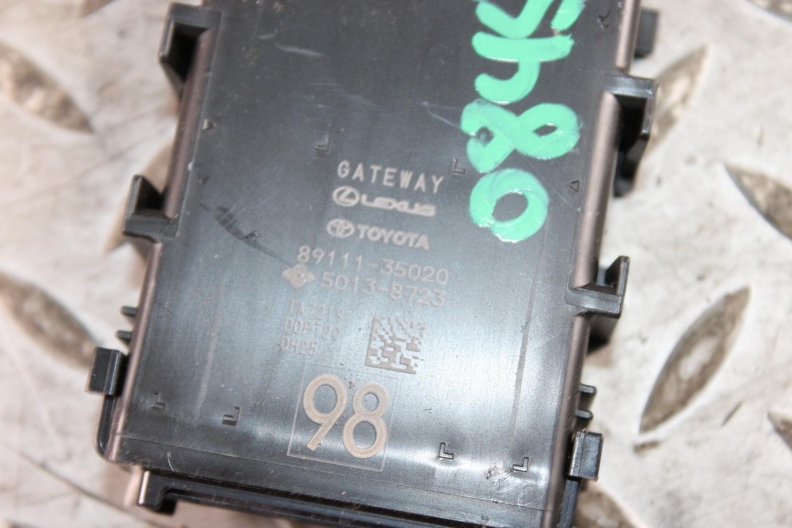 20-24 4 RUNNER Network Gateway RH Dash Control Module BCU BCM Unit Factory OEM