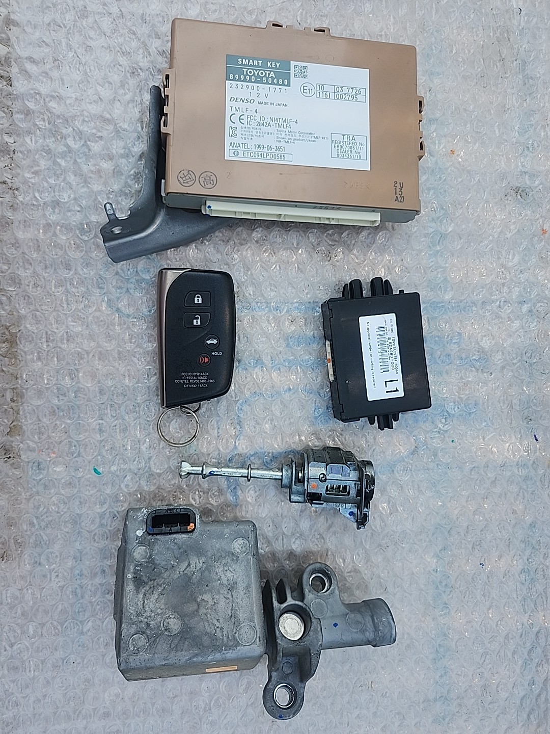 2013 2017 Lexus LS460 Smart Key Set Lock Cylinders Key Replacement Set OEM