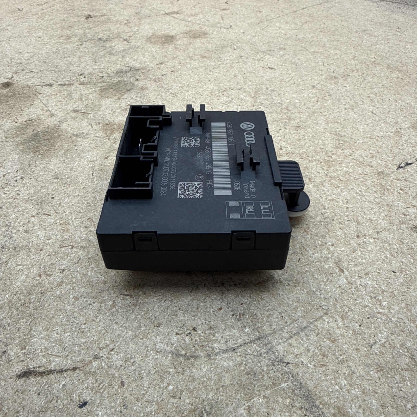 DOOR CONTROL UNIT MODULE ECU REAR LEFT 4G8959795G AUDI A6 C7 2013-16